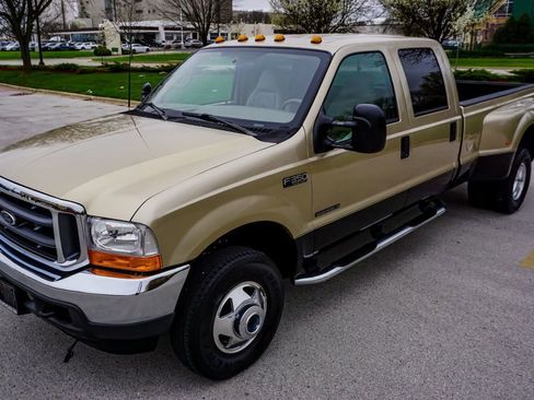 Used 2001 Ford F350 4x4 Crew Cab DRW Super Duty image 24