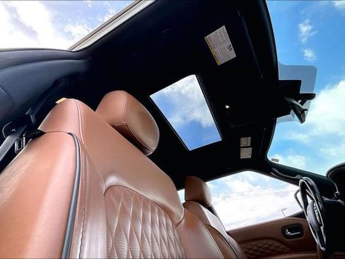 Used 2021 INFINITI QX80 Sensory w/ All-Season Package image 22