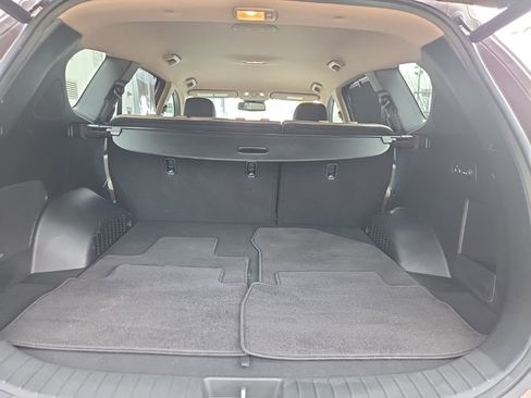 Used 2019 Hyundai Santa Fe SEL FWD image 27