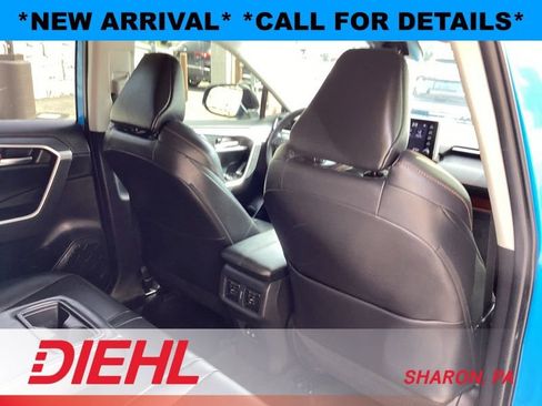 Used 2019 Toyota RAV4 Adventure AWD/4WD image 13