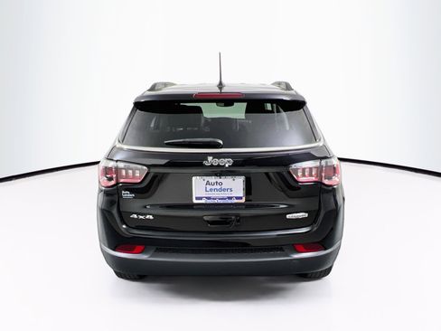 Used 2022 Jeep Compass Latitude AWD/4WD image 6
