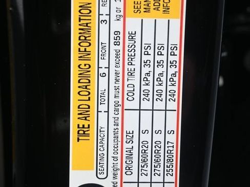 Used 2023 Chevrolet Silverado 1500 Custom RWD image 9