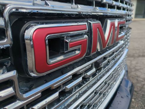 Certified 2023 GMC Sierra 2500 Denali AWD/4WD image 17