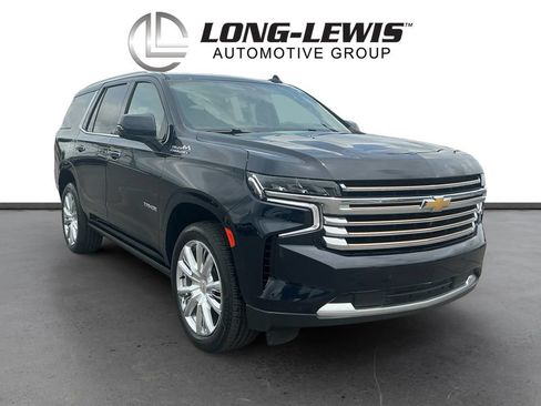 Used 2024 Chevrolet Tahoe High Country w/ Premium Package 2 AWD/4WD image 10