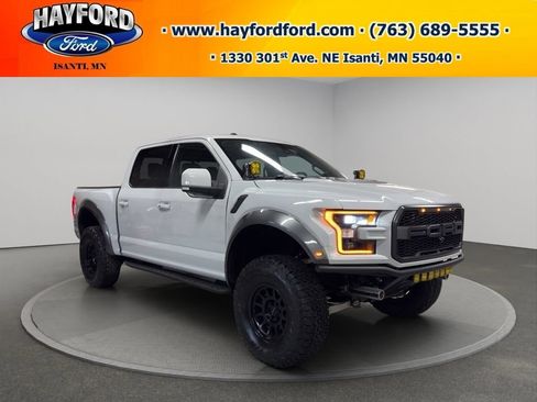 Used 2017 Ford F150 Raptor w/ Equipment Group 802A Luxury AWD/4WD image 7