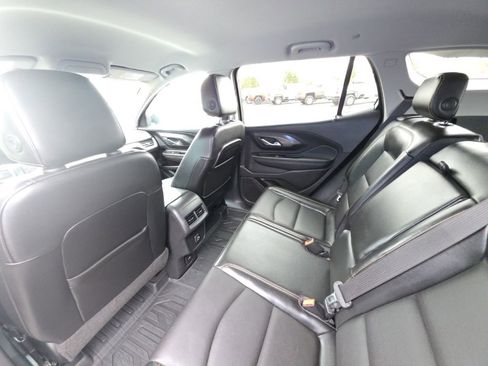 Used 2019 GMC Terrain SLT w/ Preferred Package AWD/4WD image 16