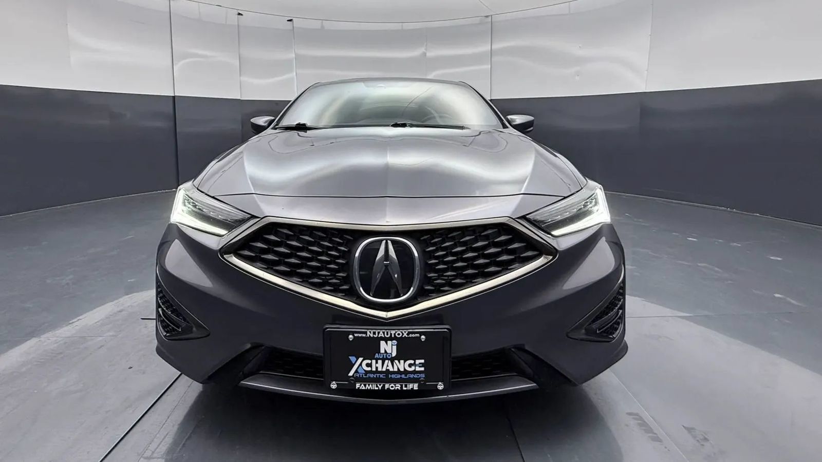 Used 2022 Acura ILX w/ Premium & A-SPEC Package FWD image 2