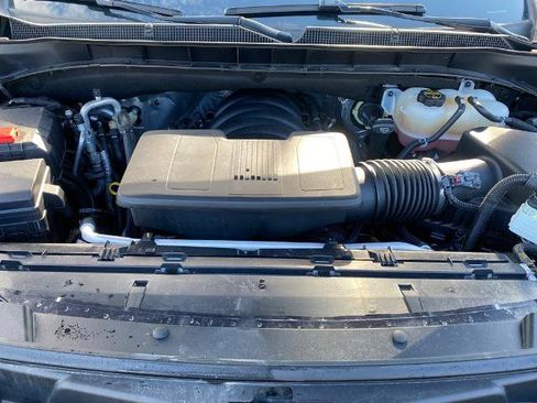 Used 2024 Chevrolet Tahoe LT image 32