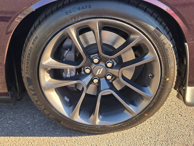 Used 2021 Dodge Challenger R/T Scat Pack RWD image 9