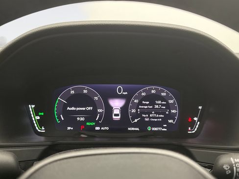 Used 2023 Honda Accord Sport image 9