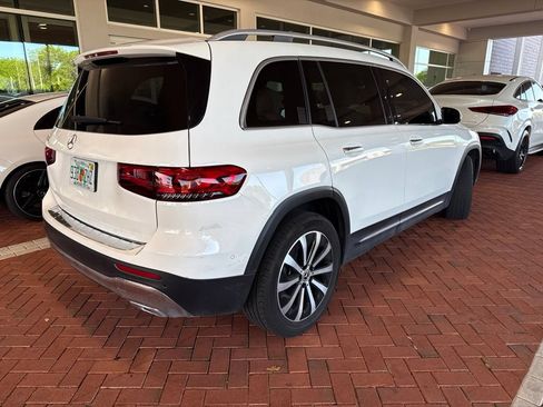 Certified 2022 Mercedes-Benz GLB 250 image 8