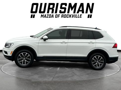 Used 2020 Volkswagen Tiguan SE AWD/4WD image 3