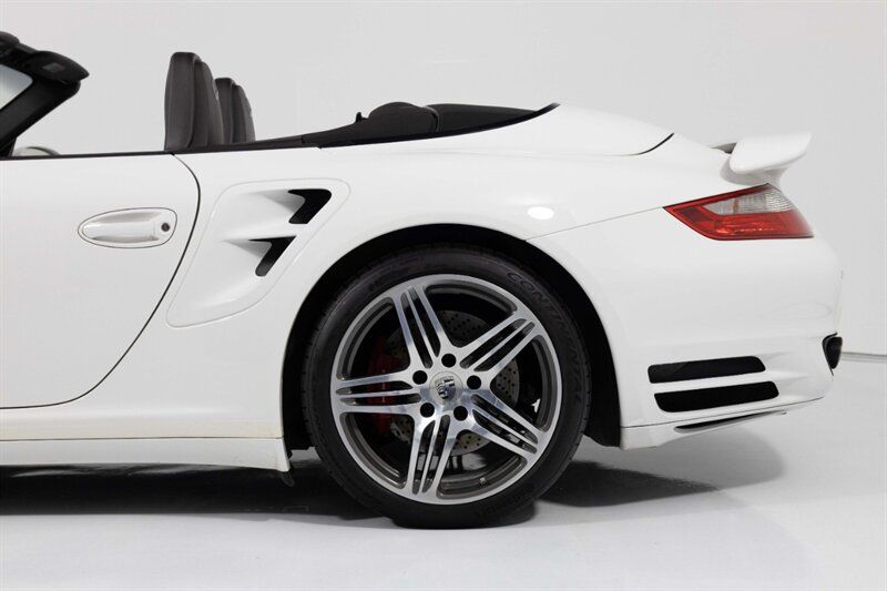 Used 2008 Porsche 911 Turbo AWD/4WD image 8