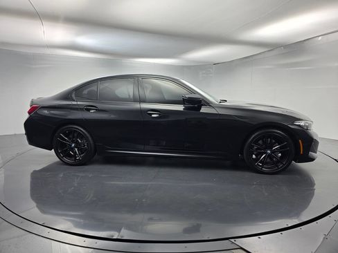 Used 2024 BMW 330i Sedan w/ M Sport Package RWD image 3