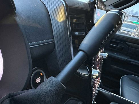 Used 2025 RAM 2500 Limited image 40