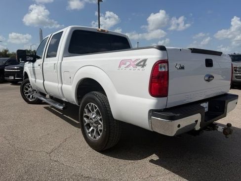 Used 2016 Ford F250 Lariat w/ Lariat Ultimate Package AWD/4WD image 10
