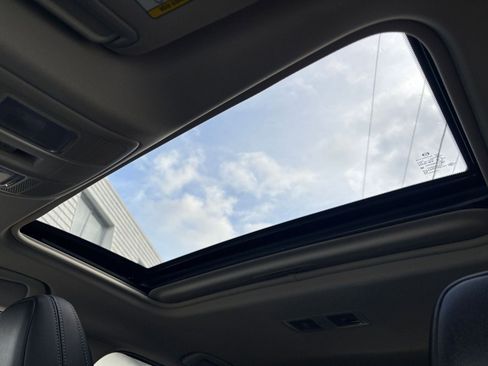 Used 2025 MAZDA CX-5 AWD 2.5 S w/ Preferred Package image 24