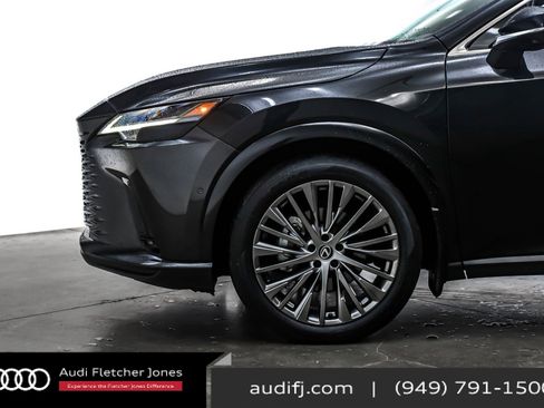Used 2024 Lexus RX 350 w/ Luxury Package image 10