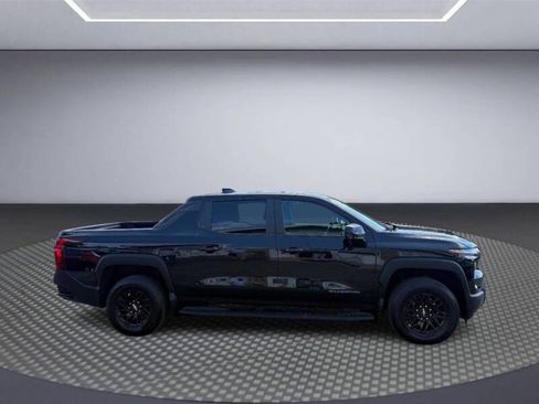 Used 2024 Chevrolet Silverado EV W/T image 11