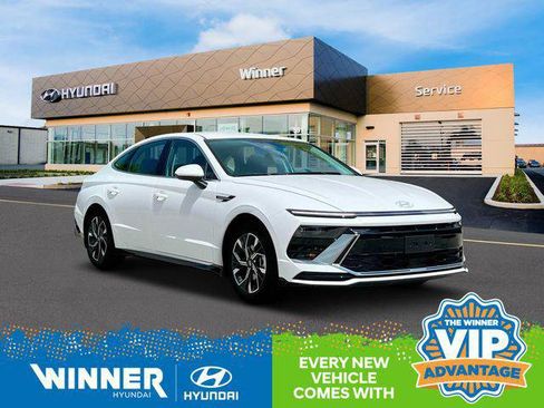 New 2025 Hyundai Sonata SEL image 12