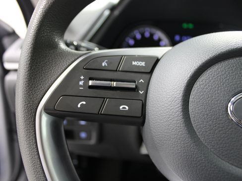 Used 2023 Hyundai Sonata SE FWD image 9