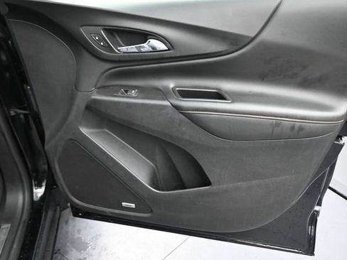 Used 2020 Chevrolet Equinox Premier FWD image 13