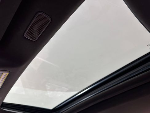 Used 2021 Lexus ES 350 w/ Premium Package image 12