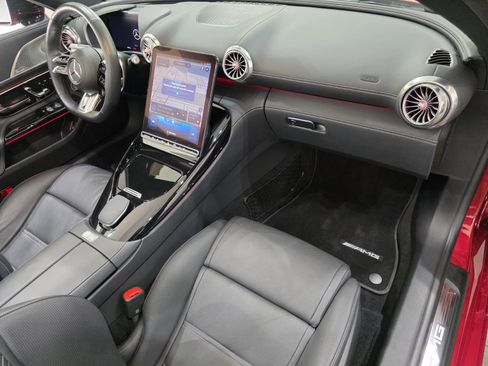 Used 2022 Mercedes-Benz SL 55 AMG AMG 55 Roadster image 25