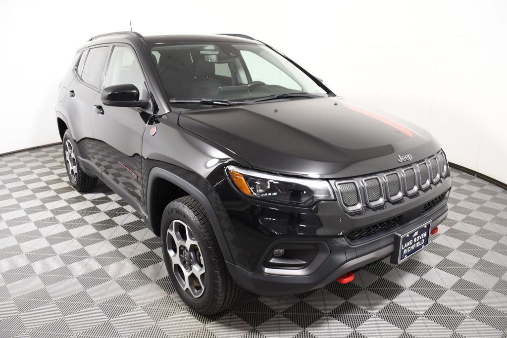 Used 2022 Jeep Compass Trailhawk w/ Trailhawk Elite Group AWD/4WD image 9