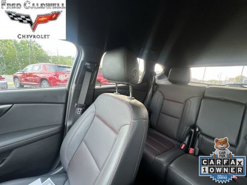 Used 2025 Chevrolet Blazer RS FWD image 12
