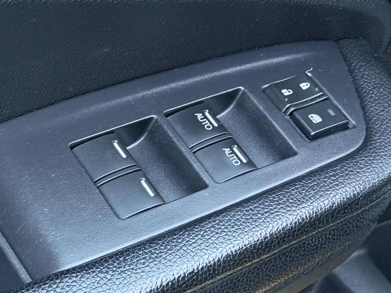 Used 2016 Honda Pilot EX-L image 17