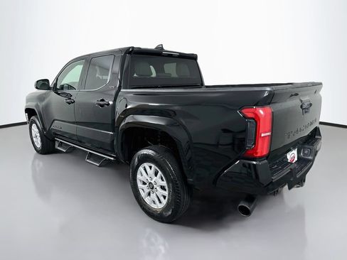 Used 2026 Toyota Tacoma SR5 RWD image 7