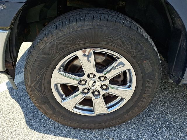 Used 2018 Ford F150 XLT w/ Equipment Group 302A Luxury AWD/4WD image 36