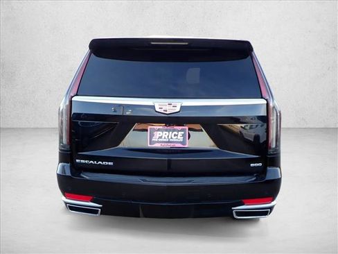Used 2022 Cadillac Escalade ESV Luxury image 3