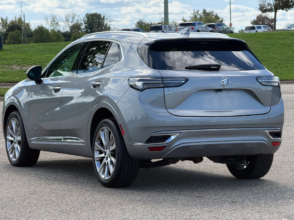 Used 2023 Buick Envision Avenir AWD/4WD image 11