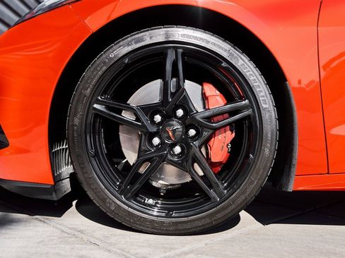 Used 2020 Chevrolet Corvette Stingray Premium Cpe w/ 3LT Preferred Equipment Group image 3