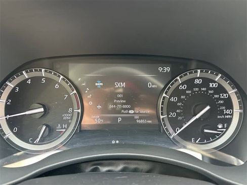 Used 2021 Toyota Highlander Platinum image 19