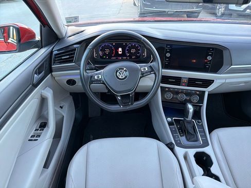 Used 2019 Volkswagen Jetta SEL image 15