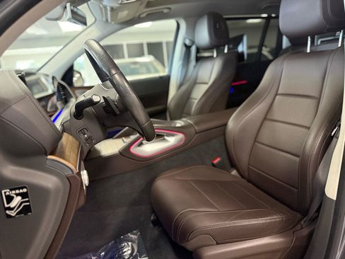Used 2020 Mercedes-Benz GLS 450 4MATIC w/ Convenience Package image 9