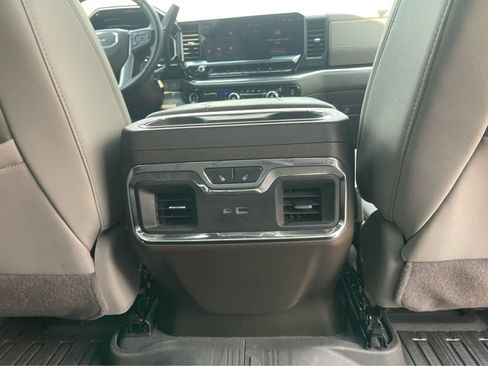Used 2024 GMC Sierra 2500 SLT w/ SLT Premium Package RWD image 23