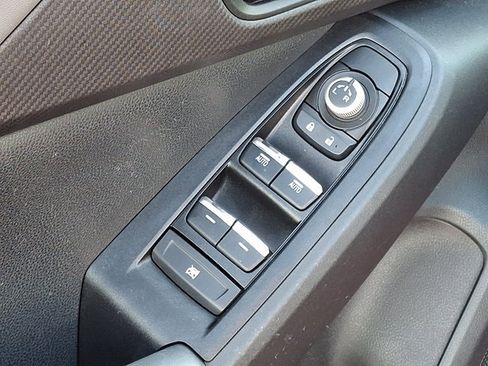Certified 2024 Subaru Crosstrek 2.5i Limited AWD/4WD image 15