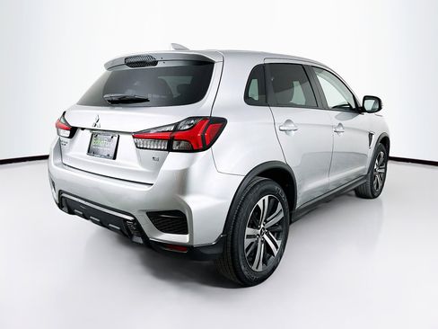 Used 2025 Mitsubishi Outlander Sport SE image 9