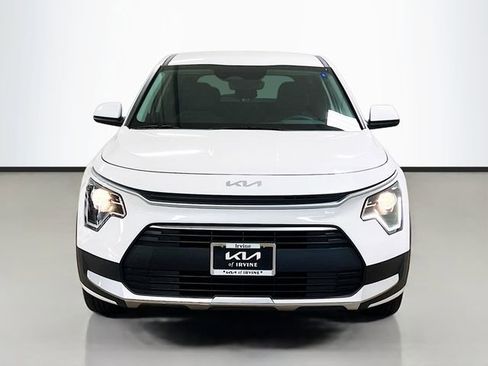 New 2026 Kia Niro LX image 2