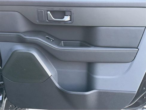 New 2025 INEOS Grenadier AWD/4WD image 21