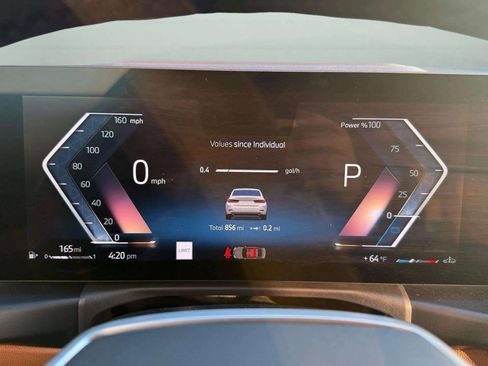 Used 2025 BMW 330i xDrive Sedan w/ M Sport Package image 22