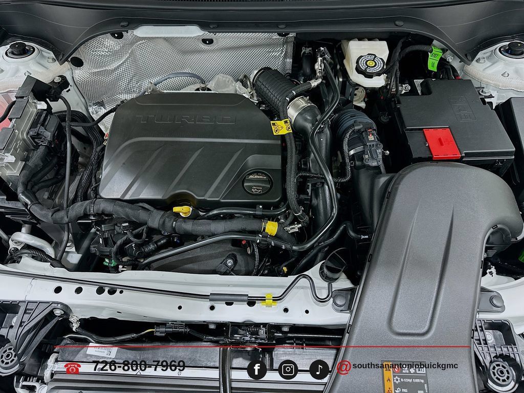 New 2026 Buick Envista Sport Touring w/ Convenience I Package FWD image 10