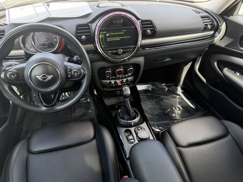 Used 2017 MINI Cooper Clubman S image 12