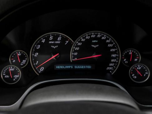 Used 2006 Chevrolet Corvette Coupe image 18