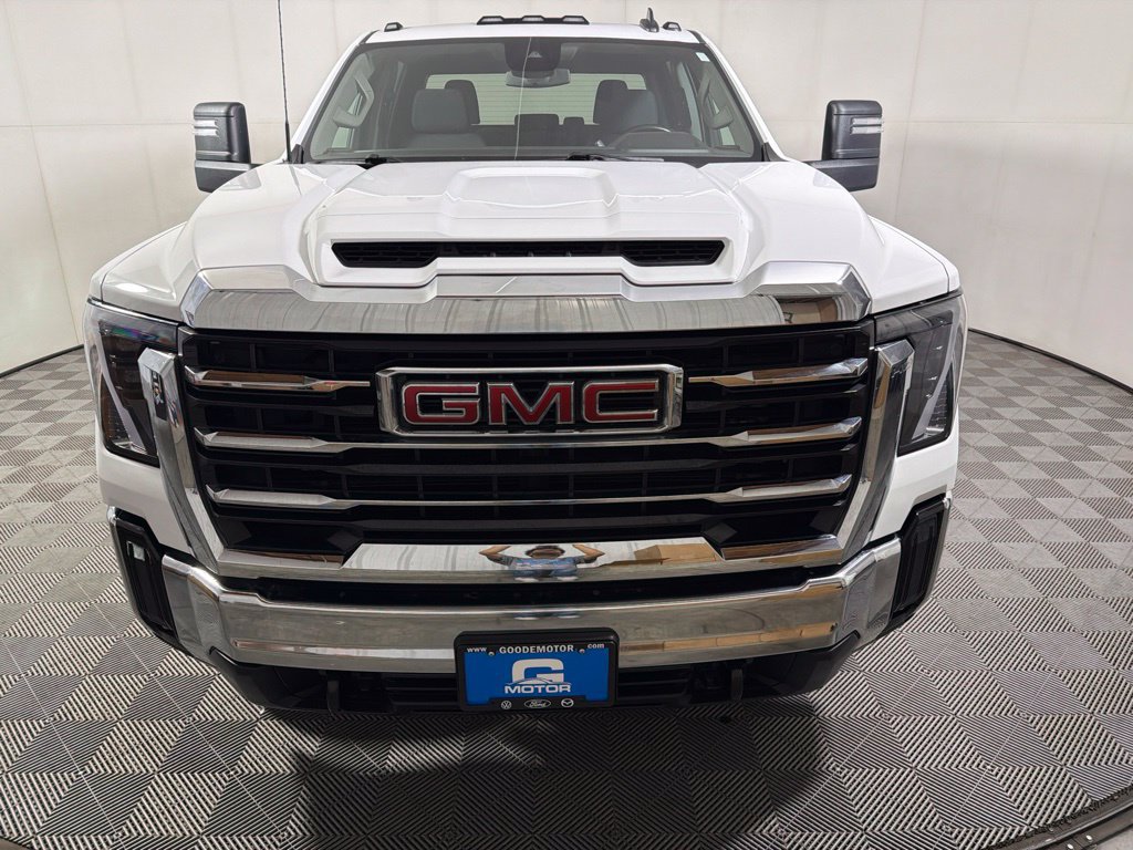 Used 2024 GMC Sierra 3500 SLE w/ SLE Convenience Package AWD/4WD image 3