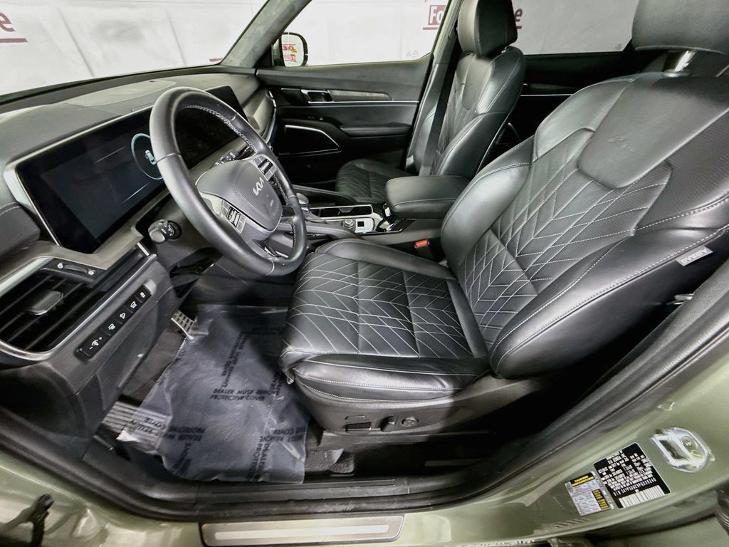 Used 2023 Kia Telluride SX Prestige X-Pro AWD/4WD image 26